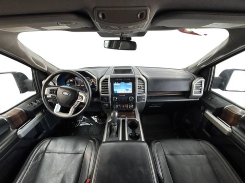 Used 2016 Ford F150 Lariat w/ Equipment Group 501A Mid AWD/4WD image 17