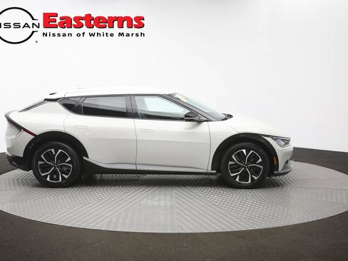 Used 2022 Kia EV6 Wind RWD image 48