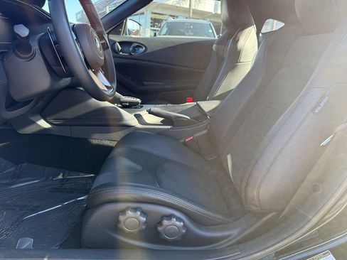 Used 2024 Nissan Z Performance w/ Floor Mat Package image 13