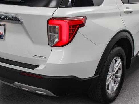 Certified 2023 Ford Explorer XLT w/ Equipment Group 202A AWD/4WD image 9