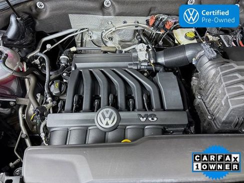 Certified 2022 Volkswagen Atlas Cross Sport SE AWD/4WD image 28