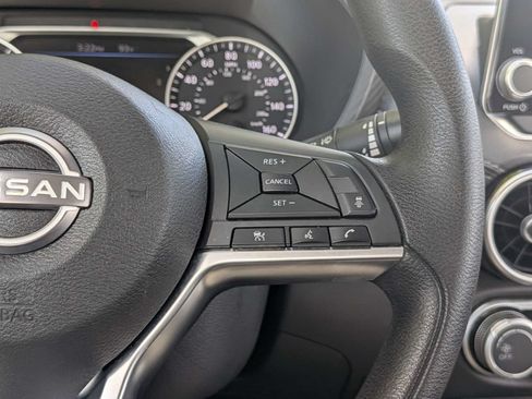 Used 2025 Nissan Sentra SV FWD image 23