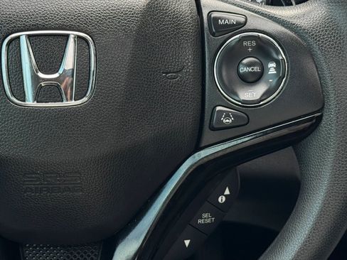 Used 2019 Honda HR-V EX image 32