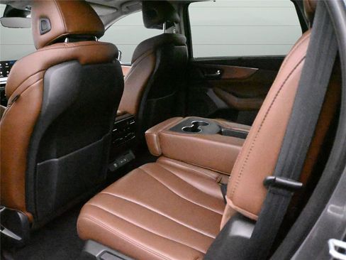 Certified 2022 Acura MDX SH-AWD w/ Technology Package image 10