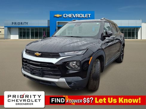 Used 2021 Chevrolet TrailBlazer LT w/ Sun and Liftgate Package image 1