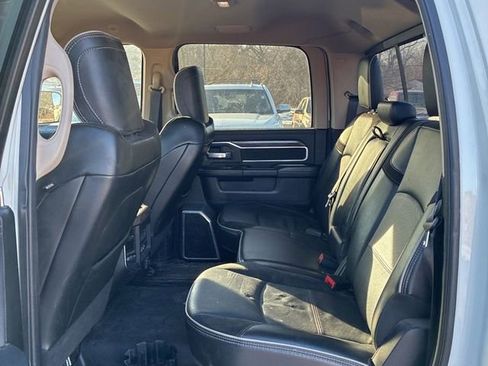 Used 2019 RAM 3500 Laramie image 15