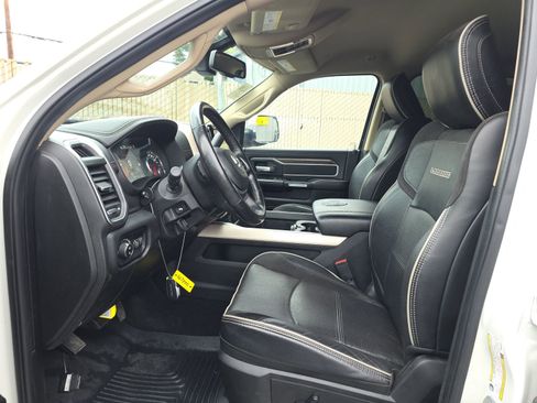 Used 2019 RAM 2500 Laramie image 14