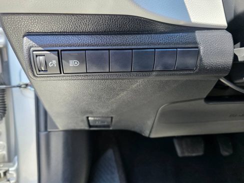 Used 2020 Toyota Corolla SE FWD image 14