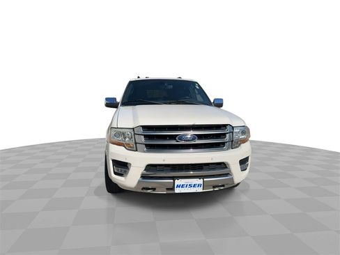 Used 2016 Ford Expedition EL Platinum image 3