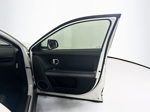 Used 2024 Hyundai Ioniq 5 Limited RWD image 33
