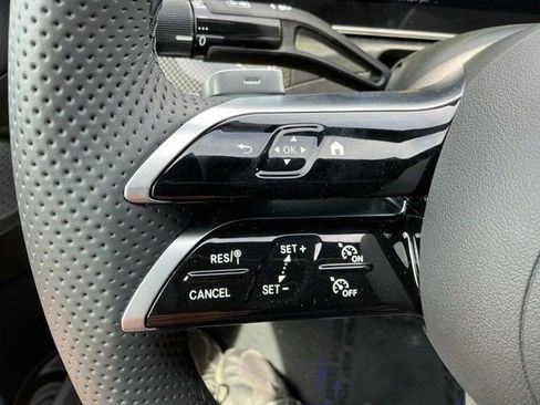 New 2025 Mercedes-Benz C 300 4MATIC Sedan image 23