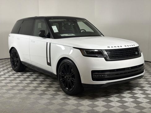 New 2026 Land Rover Range Rover SE image 7