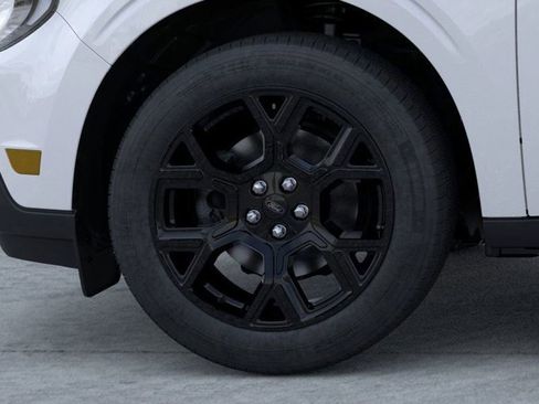 New 2025 Ford Maverick XLT w/ XLT Luxury Package image 19