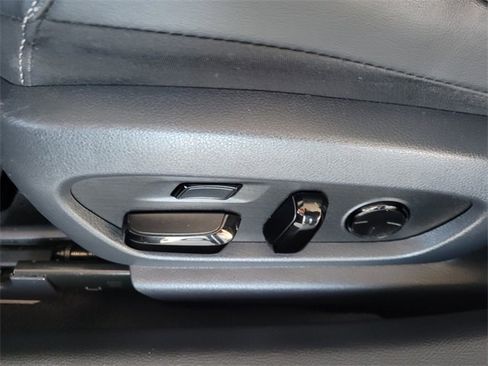 Used 2019 Lexus ES 350 Luxury image 4