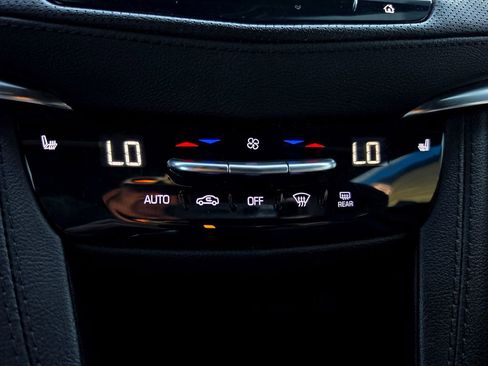 Used 2023 Cadillac XT5 Premium Luxury AWD/4WD image 49