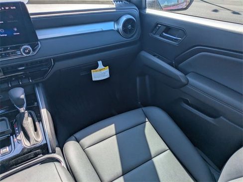 New 2026 Chevrolet Colorado LT w/ LT Convenience Package image 18