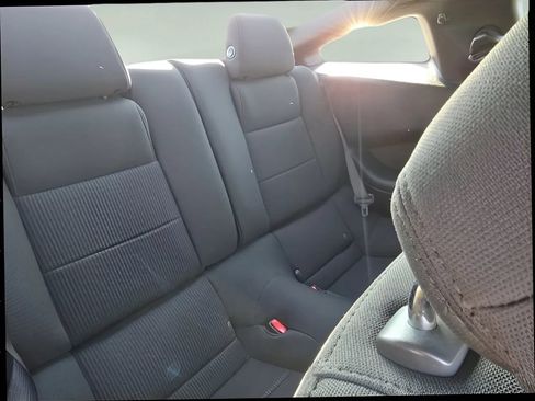 Used 2013 Ford Mustang GT image 21