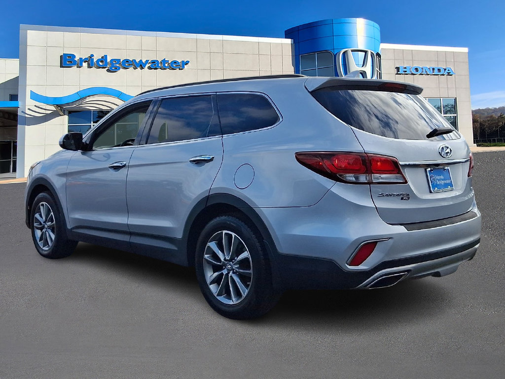 Used 2019 Hyundai Santa Fe XL SE AWD/4WD image 4