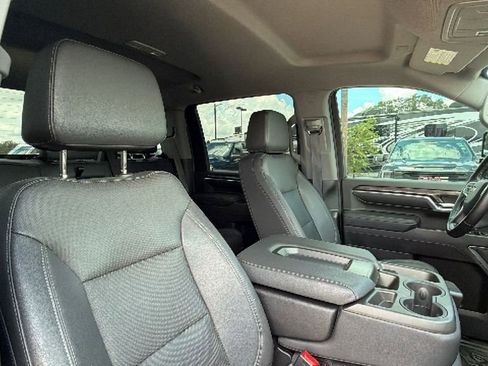 Used 2024 Chevrolet Silverado 2500 LTZ AWD/4WD image 32