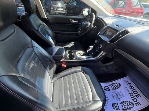 Used 2016 Ford Edge SEL w/ Equipment Group 201A AWD/4WD image 35