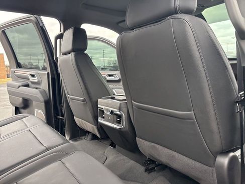Used 2024 GMC Sierra 2500 Denali w/ Denali Reserve Package image 25