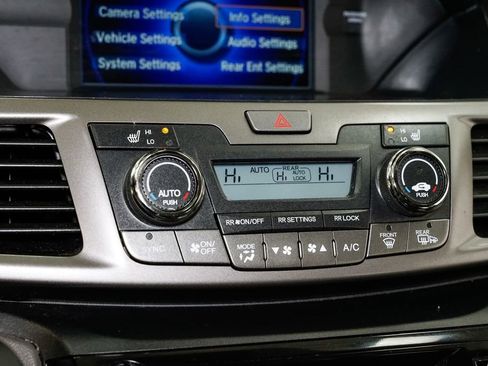 Used 2015 Honda Odyssey EX-L image 16