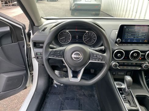 Used 2024 Nissan Sentra SV image 27