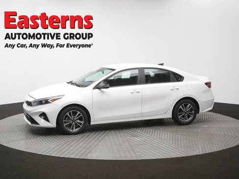 Used 2022 Kia Forte LXS FWD image 57
