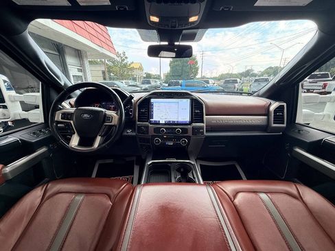 Used 2022 Ford F450 Platinum w/ FX4 Off-Road Package AWD/4WD image 41