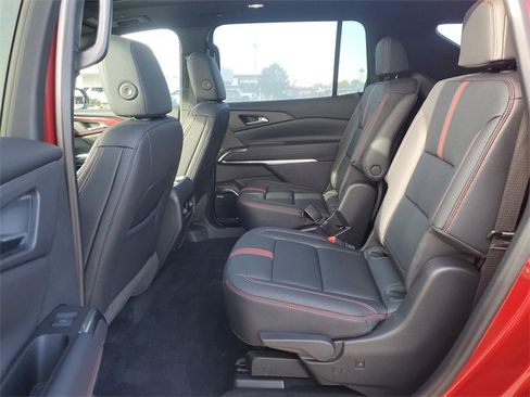 Certified 2024 Chevrolet Traverse RS w/ LPO, Floor Liner Package image 24