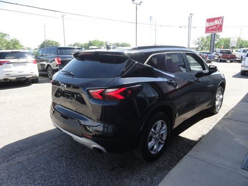 Used 2020 Chevrolet Blazer LT AWD/4WD image 4