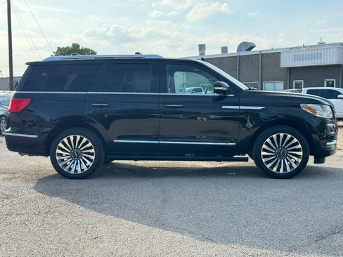 Used 2020 Lincoln Navigator Reserve w/ Luxury Package AWD/4WD image 8
