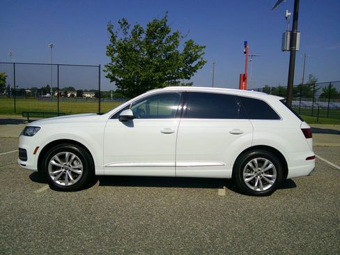 Used 2018 Audi Q7 3.0T Premium Plus w/ Premium Plus Package AWD/4WD image 28