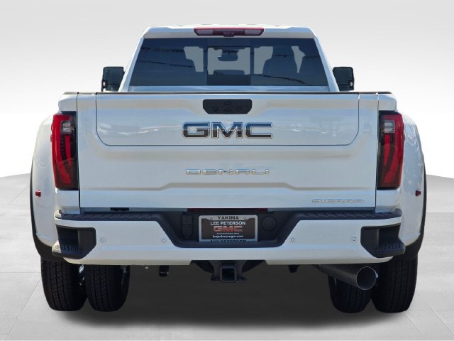 New 2026 GMC Sierra 3500 Denali Ultimate AWD/4WD image 4