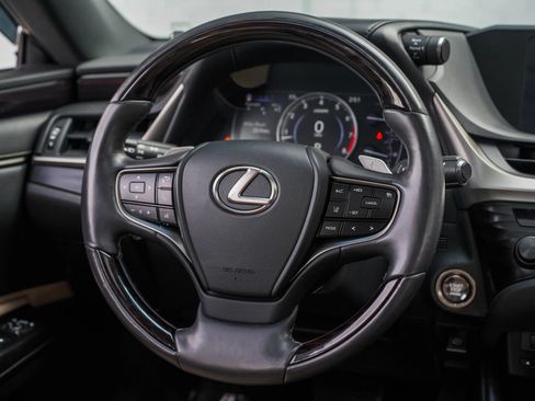 Used 2020 Lexus ES 350 w/ Premium Package FWD image 14