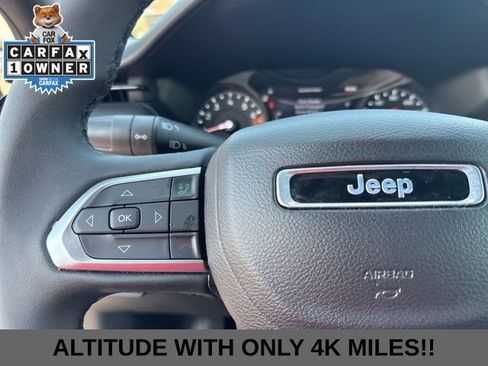 Used 2022 Jeep Compass Altitude image 38