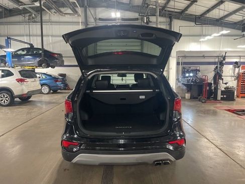 Used 2018 Hyundai Santa Fe Sport image 12