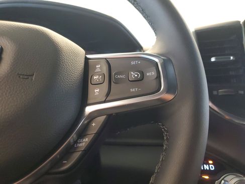 Used 2025 RAM 1500 Laramie image 23