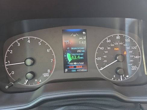 Used 2024 Toyota Corolla LE image 23