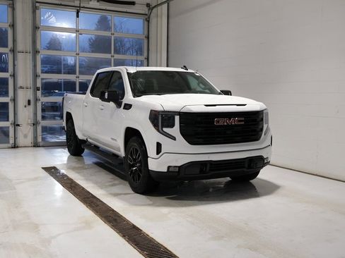 New 2026 GMC Sierra 1500 Elevation w/ Elevation Premium Package image 2