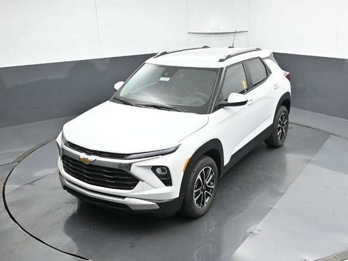 New 2026 Chevrolet TrailBlazer LT w/ Convenience Package image 17