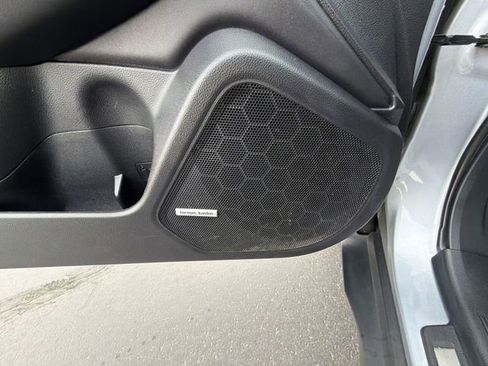 Used 2019 Subaru Outback 2.5i Limited w/ Protection Package #1 image 23