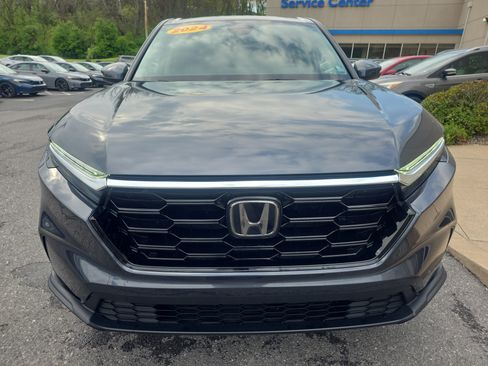 Used 2024 Honda CR-V EX image 2