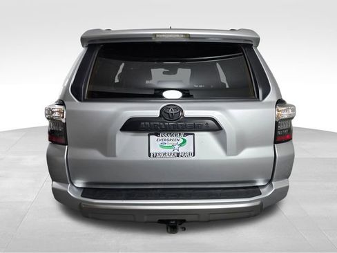 Used 2023 Toyota 4Runner TRD Off-Road Premium AWD/4WD image 6