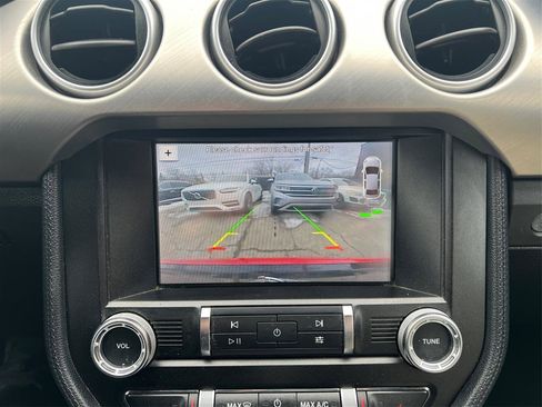 Used 2019 Ford Mustang Premium image 35