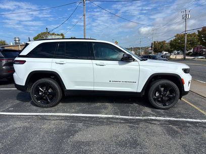 New 2025 Jeep Grand Cherokee Altitude