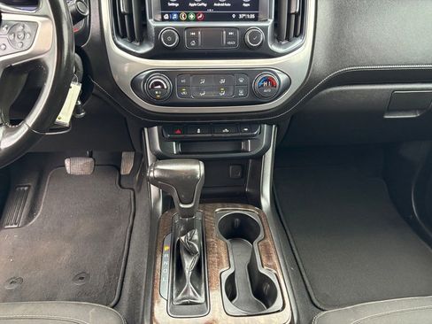 Used 2019 GMC Canyon SLE w/ SLE Convenience Package image 20