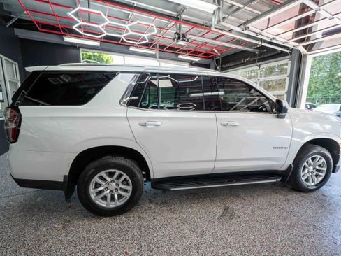Used 2022 Chevrolet Tahoe LT AWD/4WD image 4