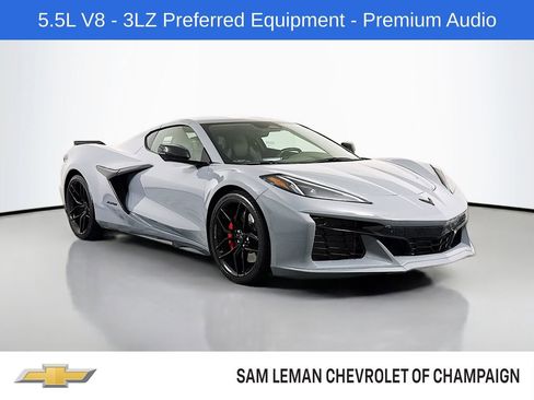 Used 2025 Chevrolet Corvette Z06 image 1