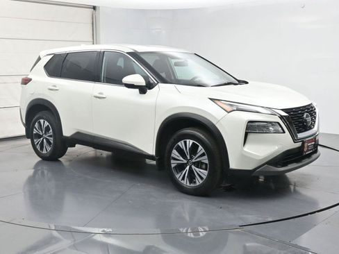 Used 2021 Nissan Rogue SV AWD/4WD image 24